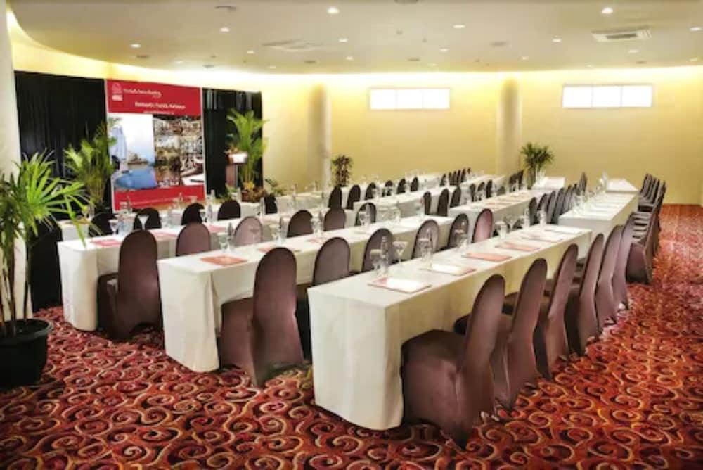 Marbella Suites Bandung Cimenyan Εξωτερικό φωτογραφία