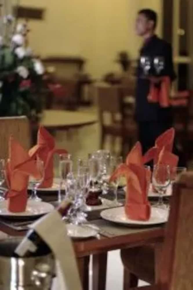 Marbella Suites Bandung Cimenyan Εξωτερικό φωτογραφία