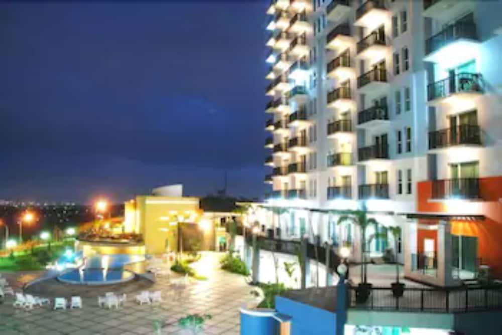 Marbella Suites Bandung Cimenyan Εξωτερικό φωτογραφία