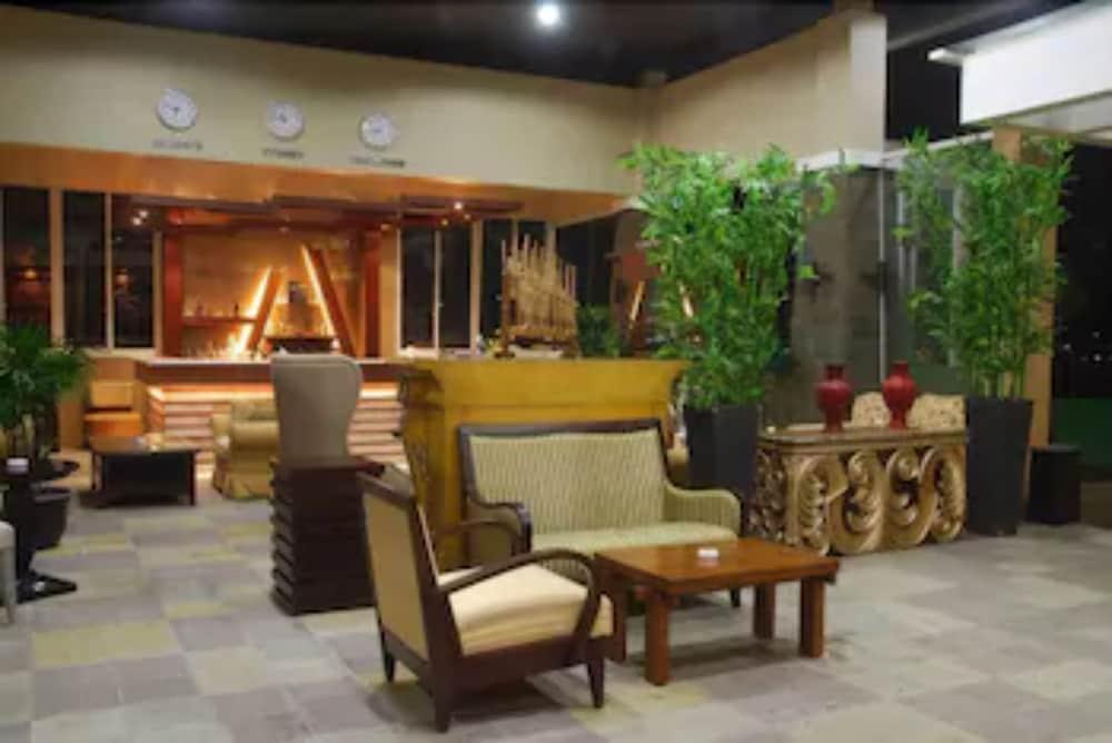 Marbella Suites Bandung Cimenyan Εξωτερικό φωτογραφία
