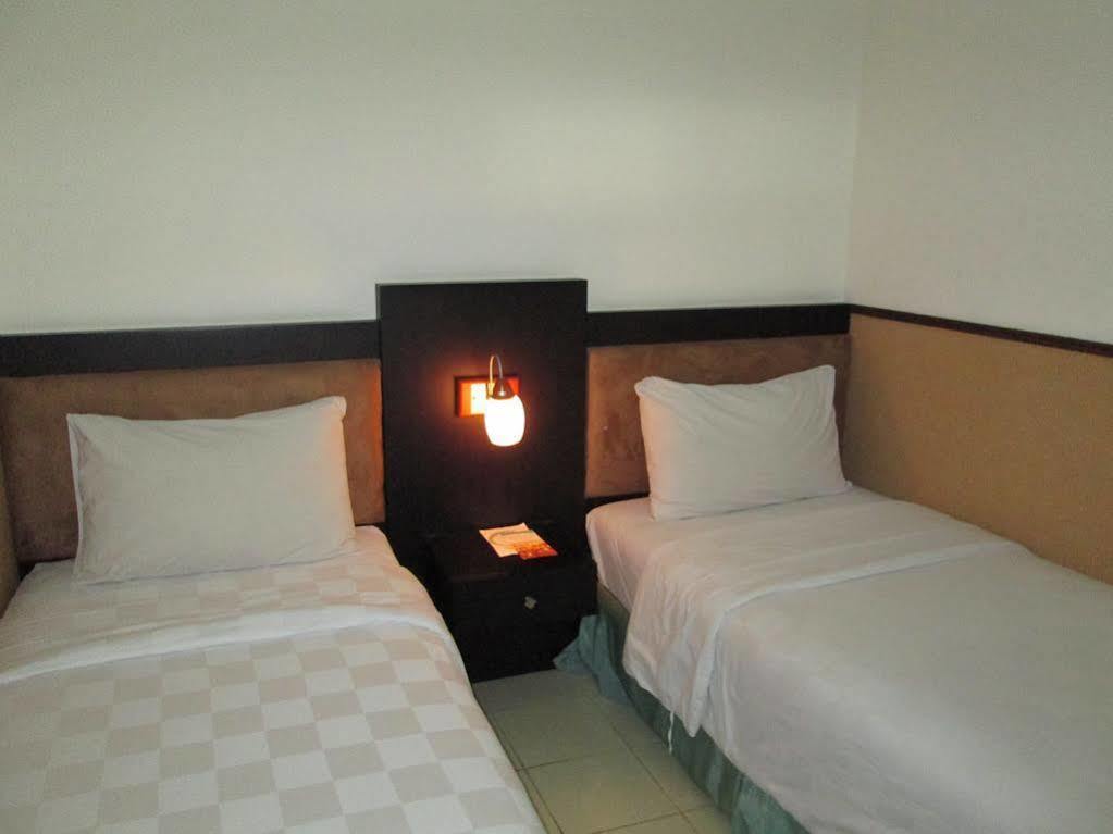 Marbella Suites Bandung Cimenyan Εξωτερικό φωτογραφία